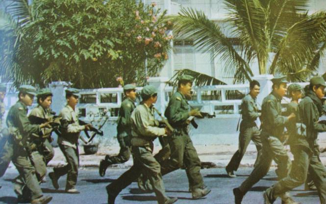 Prime Minister Lon Nol seizes power in 1970 and sends troops to fight the North Vietnamese forces in Cambodia. The Cambodia army lose territory to the North Vietnamese and communist Khmer Rouge guerrillas.